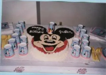 mickey mouse head cake