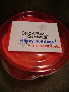 rubbermaid with snowball cookies tag