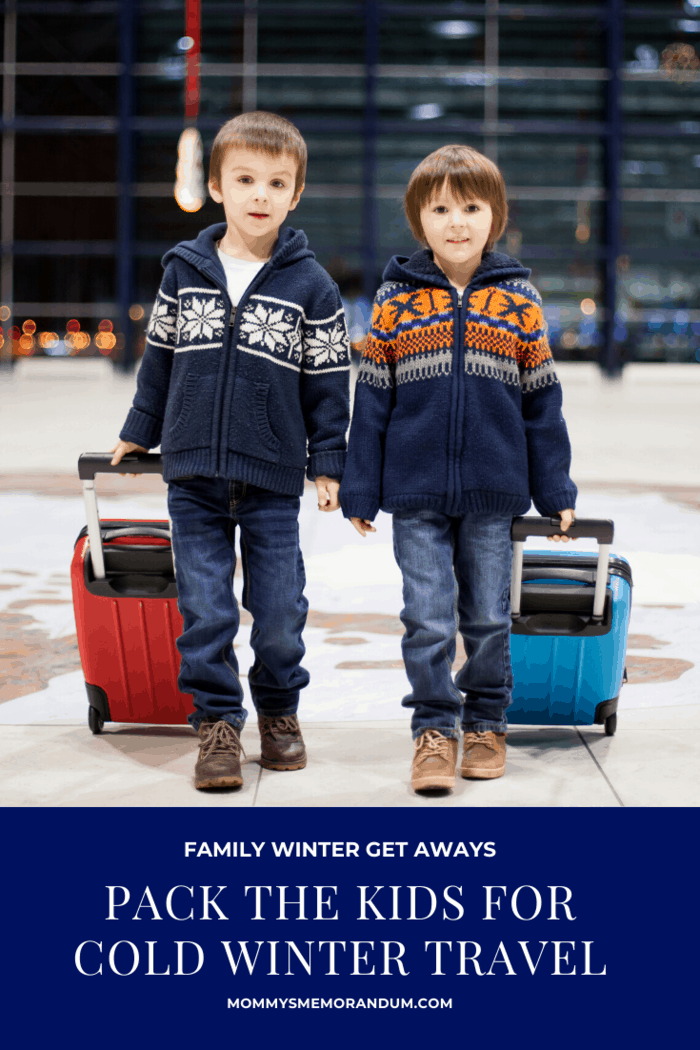 Whether you will be skiing on the slopes of Mont Tremblant or simply enjoying a week in the snow at your family's vacation home, the right snow clothes are an absolute must for your kids.
