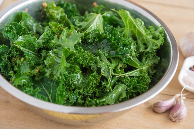kale-8 Foods To Eat If You Have Gum Disease