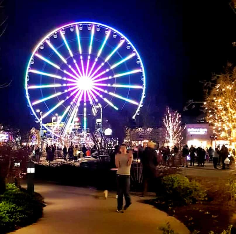 the wheel at night