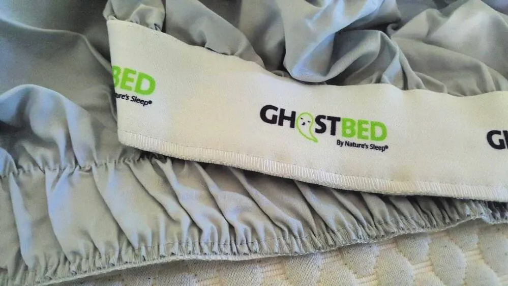 ghostbed sheets corner grab