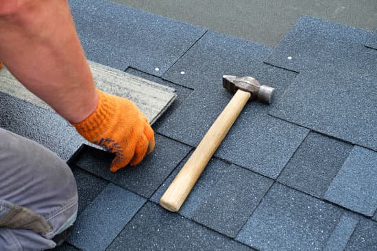 If you ever look at the top of your house and think about replacing your roof, and installing a new roof,hen you need to read this. Never walk into that roof store without having these things in mind.