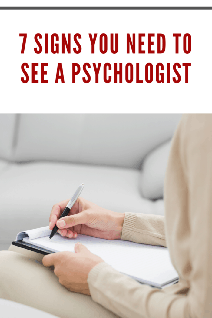 psychologist taking notes after seeing patient