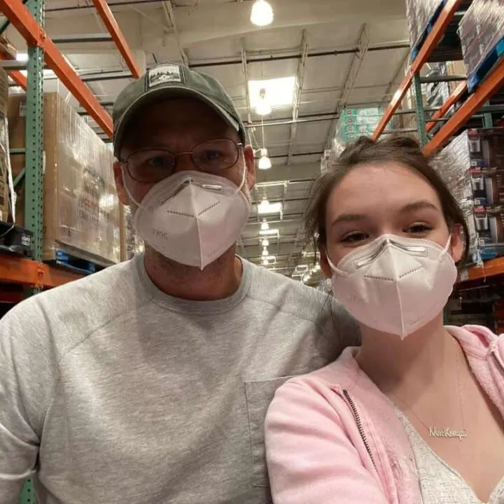 dad and daughter kn95 mask