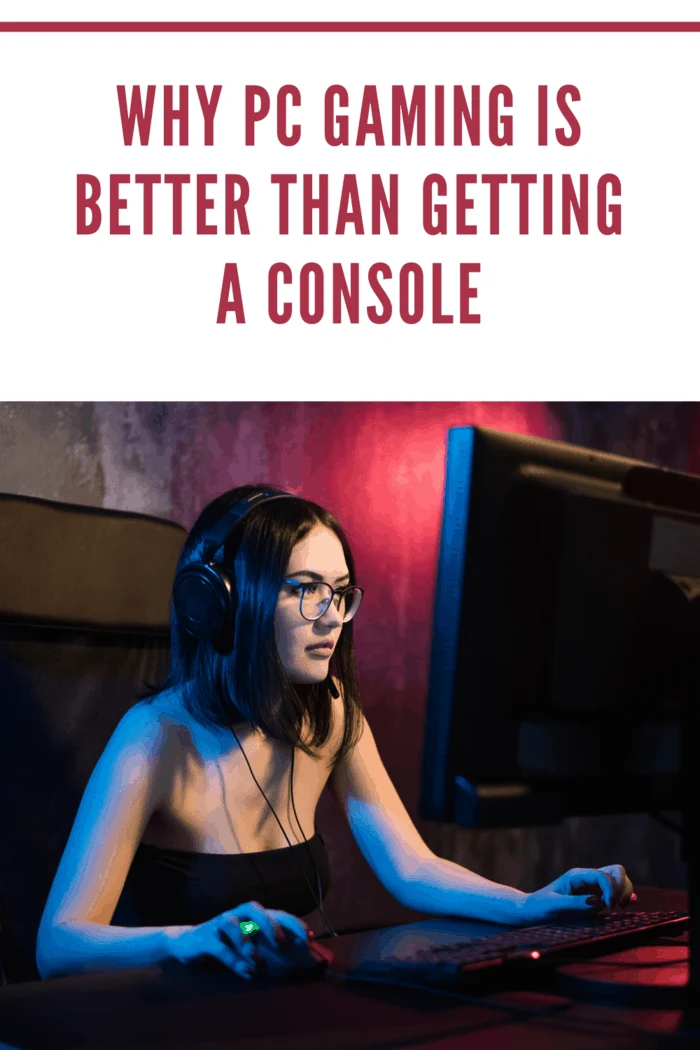 woman playing pc gaming