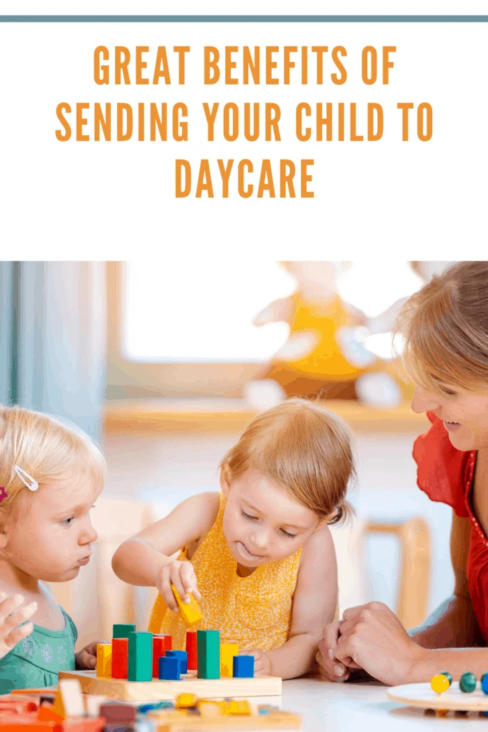 children at daycare sitting with daycare teacher