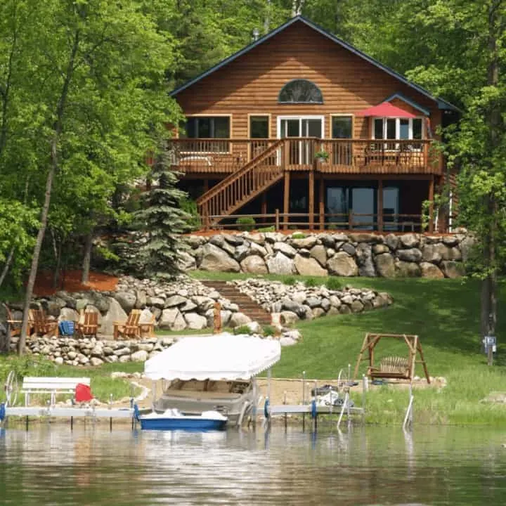 Amid the scenic views and tranquility, there's one major downside of having a lake home: the bugs. Read on to learn how you can keep your home bug-free.