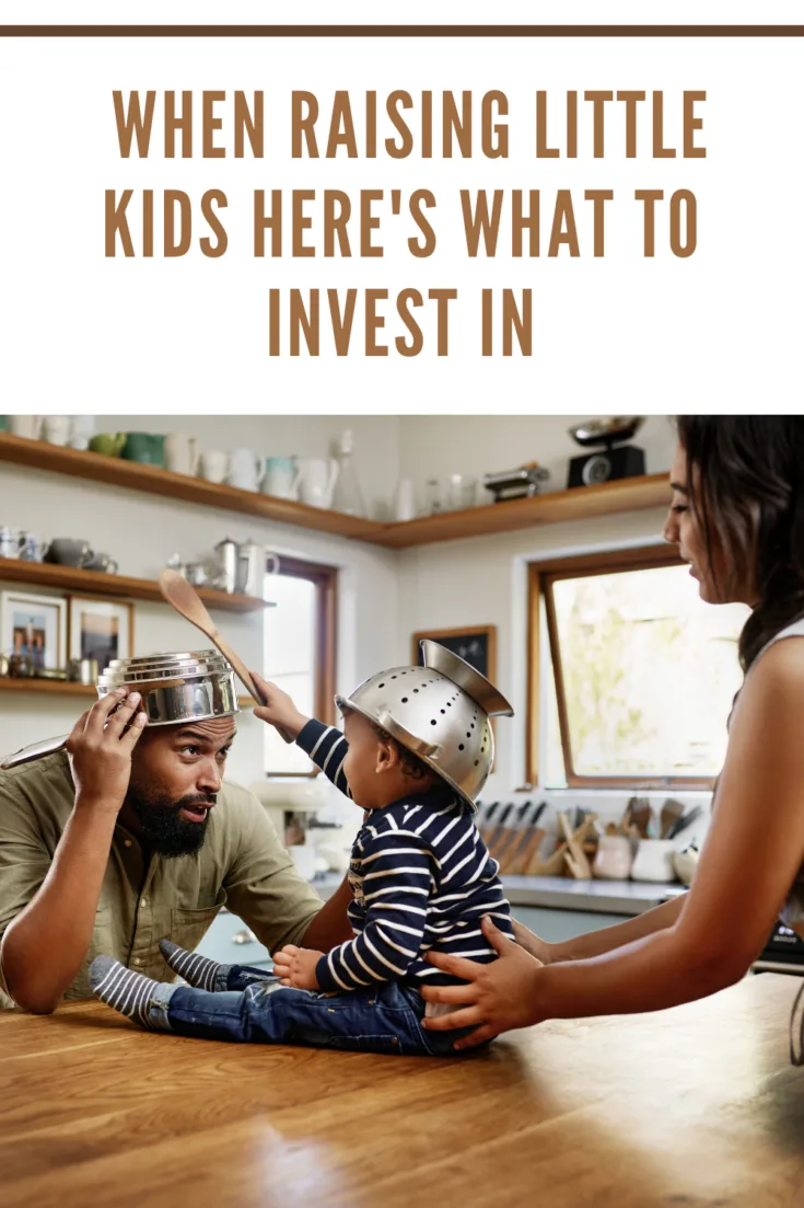 Shot of an adorable young family having fun with pots and pans in the kitchenShot of an adorable young family having fun with pots and pans in the kitchenShot of an adorable young family having fun with pots and pans in the kitchen