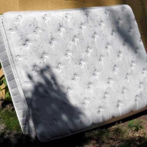 6 Easy Ways to Remove Your Old Mattress