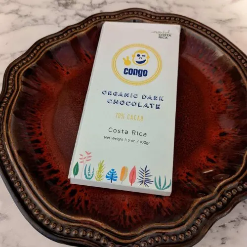 congo dark chocolate bar in dish