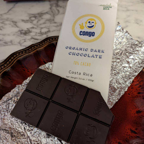 congo dark chocolate bar is scored