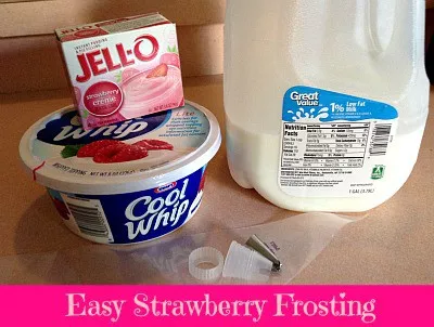 easy-strawberry-frosting