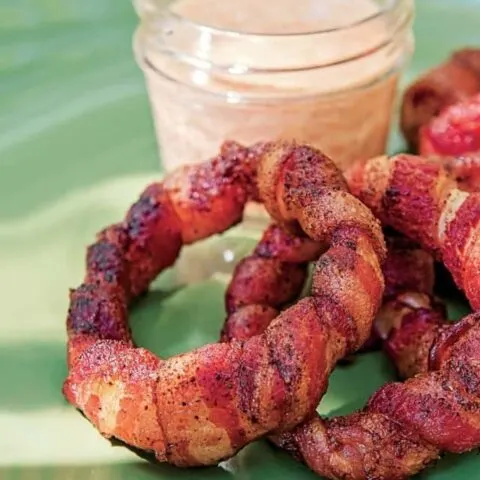 Smoked Bacon-Wrapped Onion Rings w/ Sriracha Mayo #Recipe