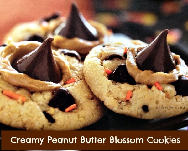 Creamy Peanut Butter Blossom Cookies #Recipe #cookies