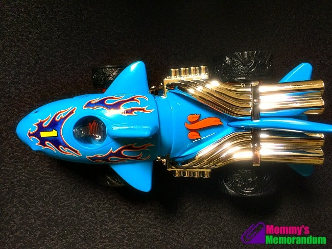 Hot Wheels Extreme Action Sharkruiser top view