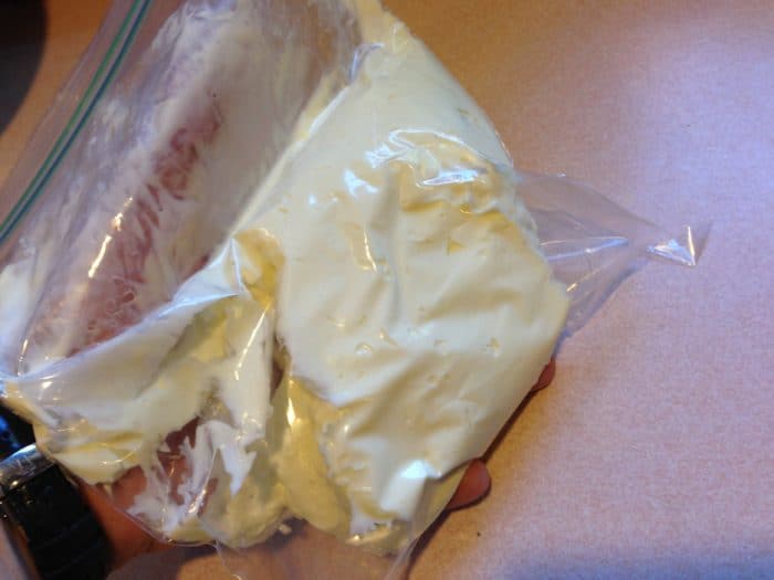 Fill a large bag with cream cheese mixture and clip the end (or use a pastry bag)