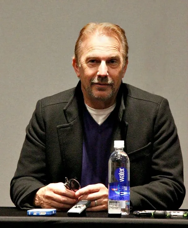 Kevin Costner(1)