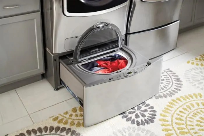 LG Front Load washer with sidekick