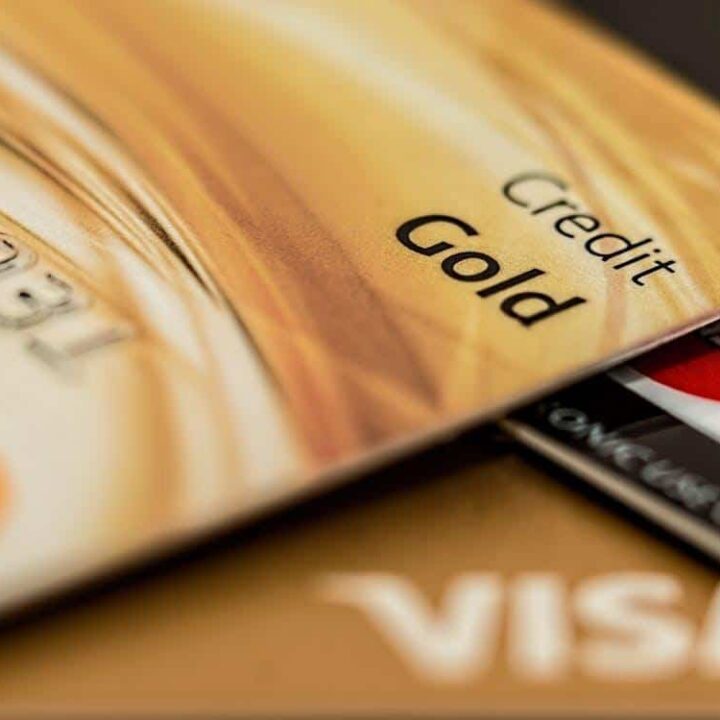 Things to Look for When Choosing a Credit Card