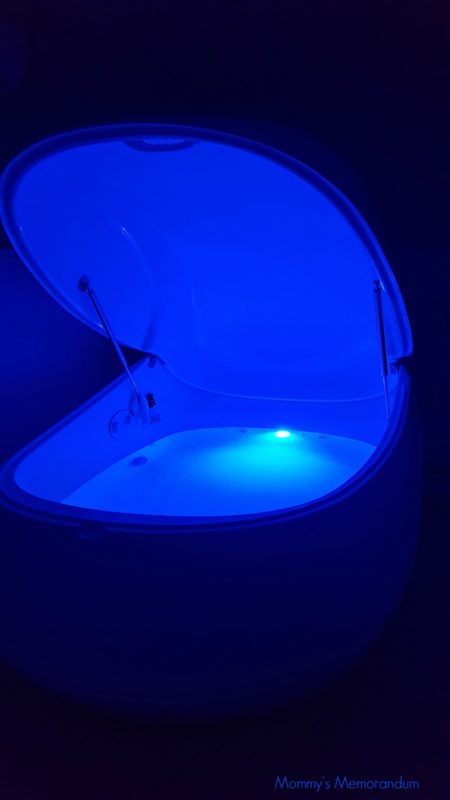 aquafloat float tank lit up