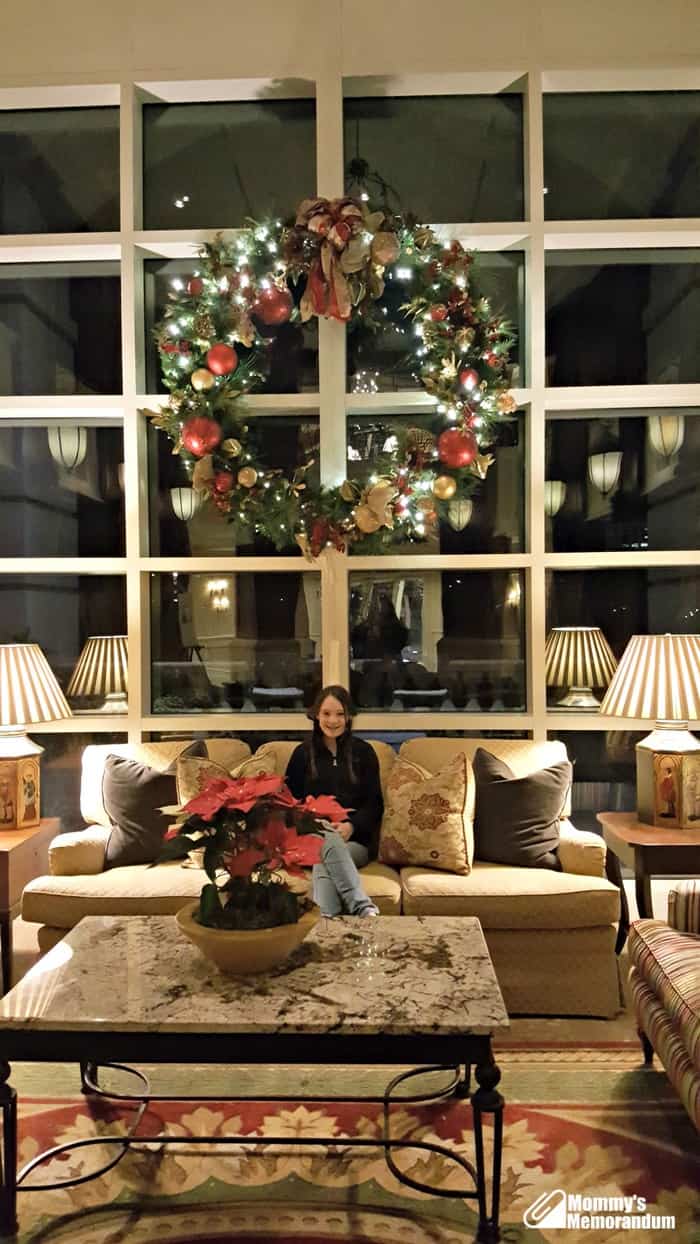 ballantyne hotel decorated for holidays