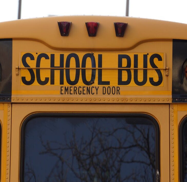bus-school-school-bus-yellow-159658