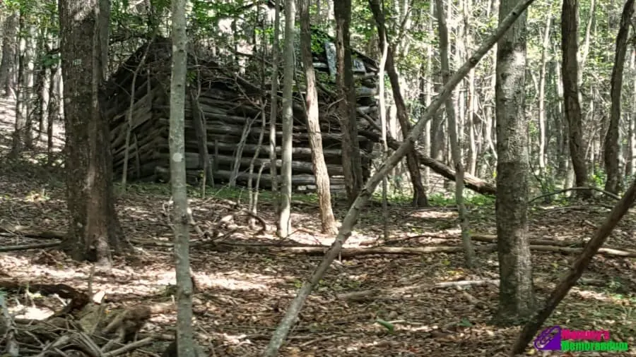 crossing-a-stream-on-the-appalachian-trail