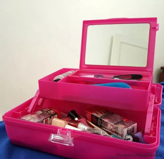 caboodles with nail polish