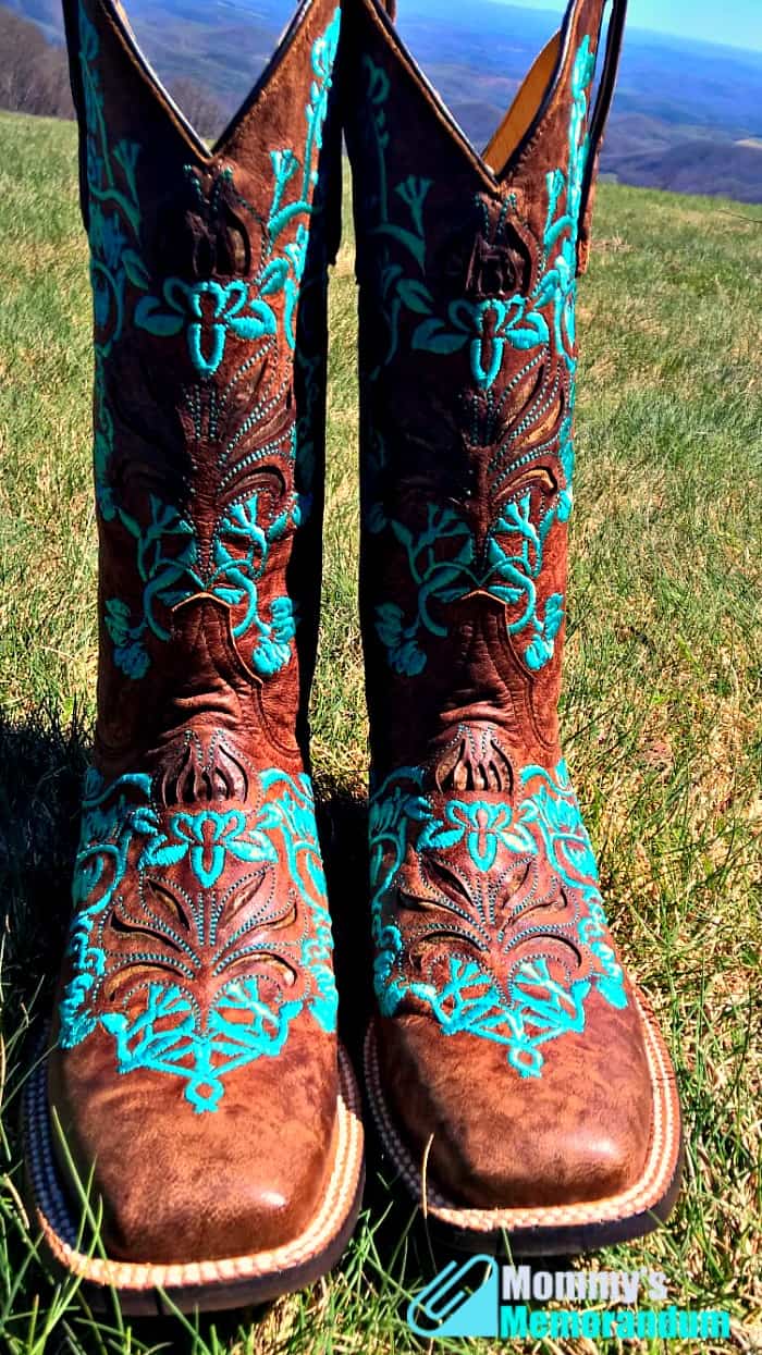 Cowboy hotsell boots cavenders