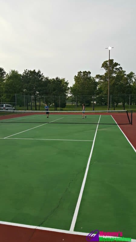 centerstone inn tennis court