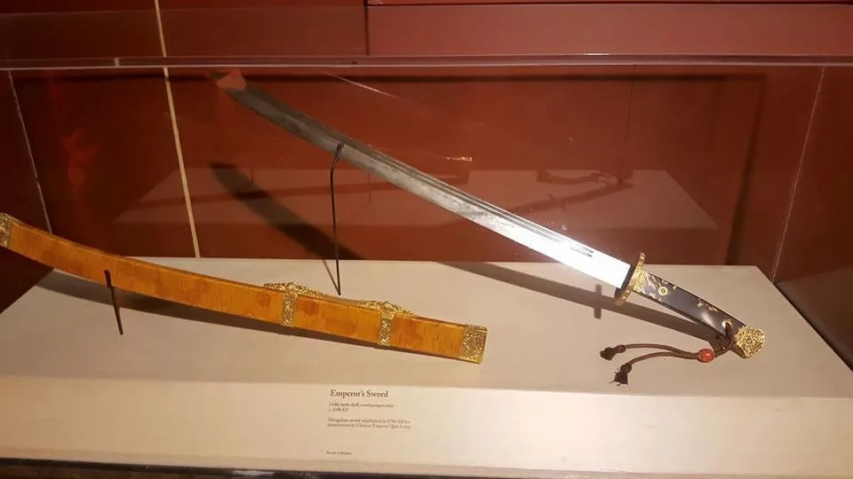 genghis-khan-emporer-sword