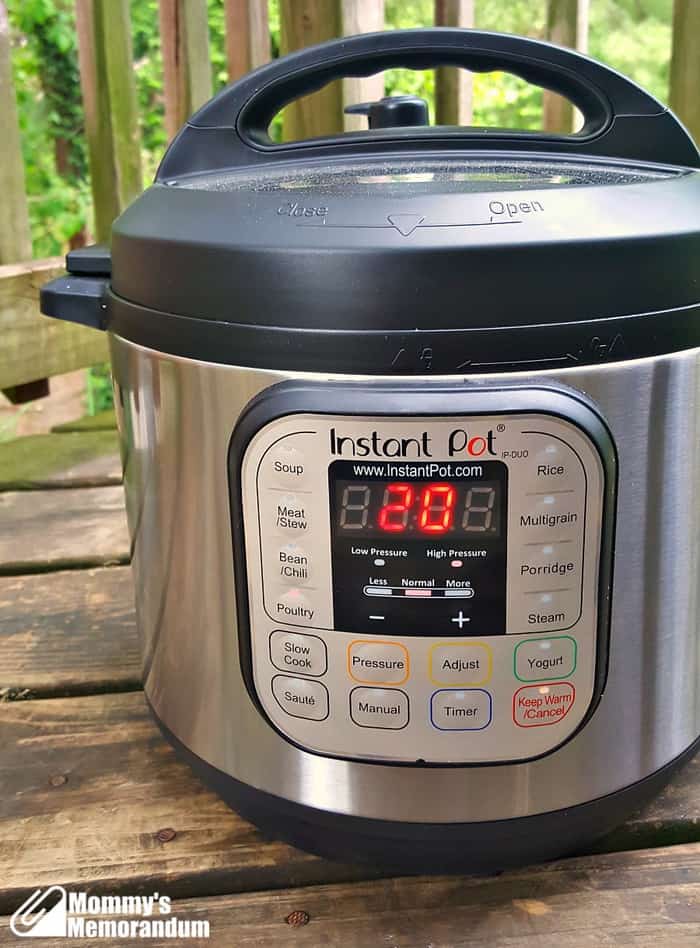 Instant Pot Recipe: Chicken with Mushrooms and Artichoke Hearts setting the instant pot