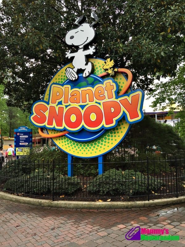 kings dominion planet snoopy