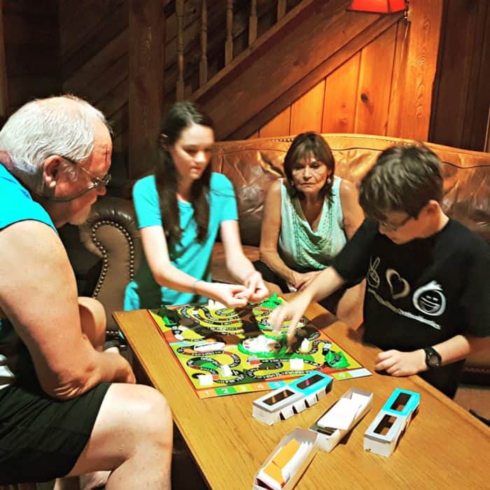 new river gorge cabins country roads family game night