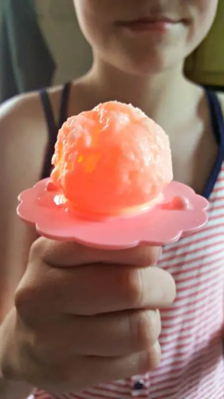 num noms lights up Num Noms Light Up Freezie Pop Maker