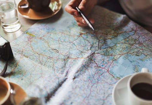 why traveling maps are important