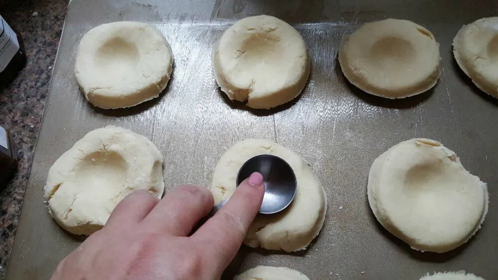 preserve and cream biscuits making the well