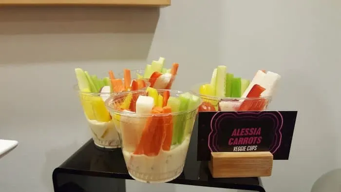 radio disney alessia carrots veggie cups