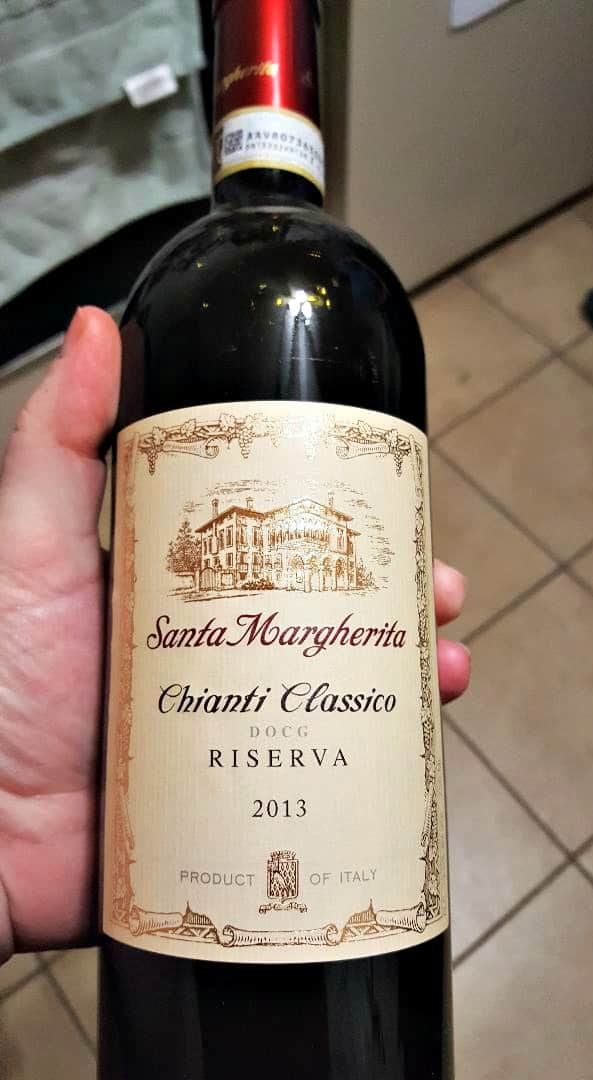 Pour yourself a glass of deep-red Chianti as I share my favorite ways to pair a delicious entree with wine from the Italian wine brand, Santa Margherita.