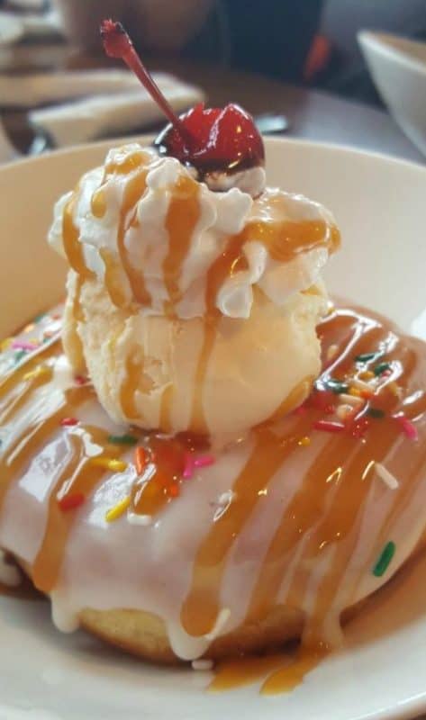 the edge donut sundae